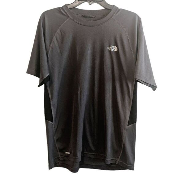The North Face Vapor Wick Shirt Workout Size Medium - Picture 1 of 12